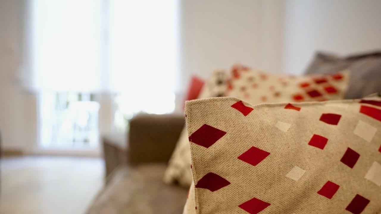 Urban Design Apt In Афины Экстерьер фото